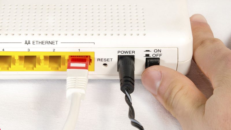 Khởi Động Lại Thiết Bị Mạng